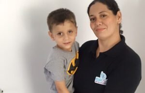 Criança de 5 anos de Valinhos precisa fazer cirurgia para não perder a visão