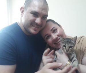 Dayane adotou a gata Polly após postagem do Jornal de Valinhos