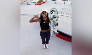 Rayssa Leal, a “Fadinha”, é campeã mundial de skate street