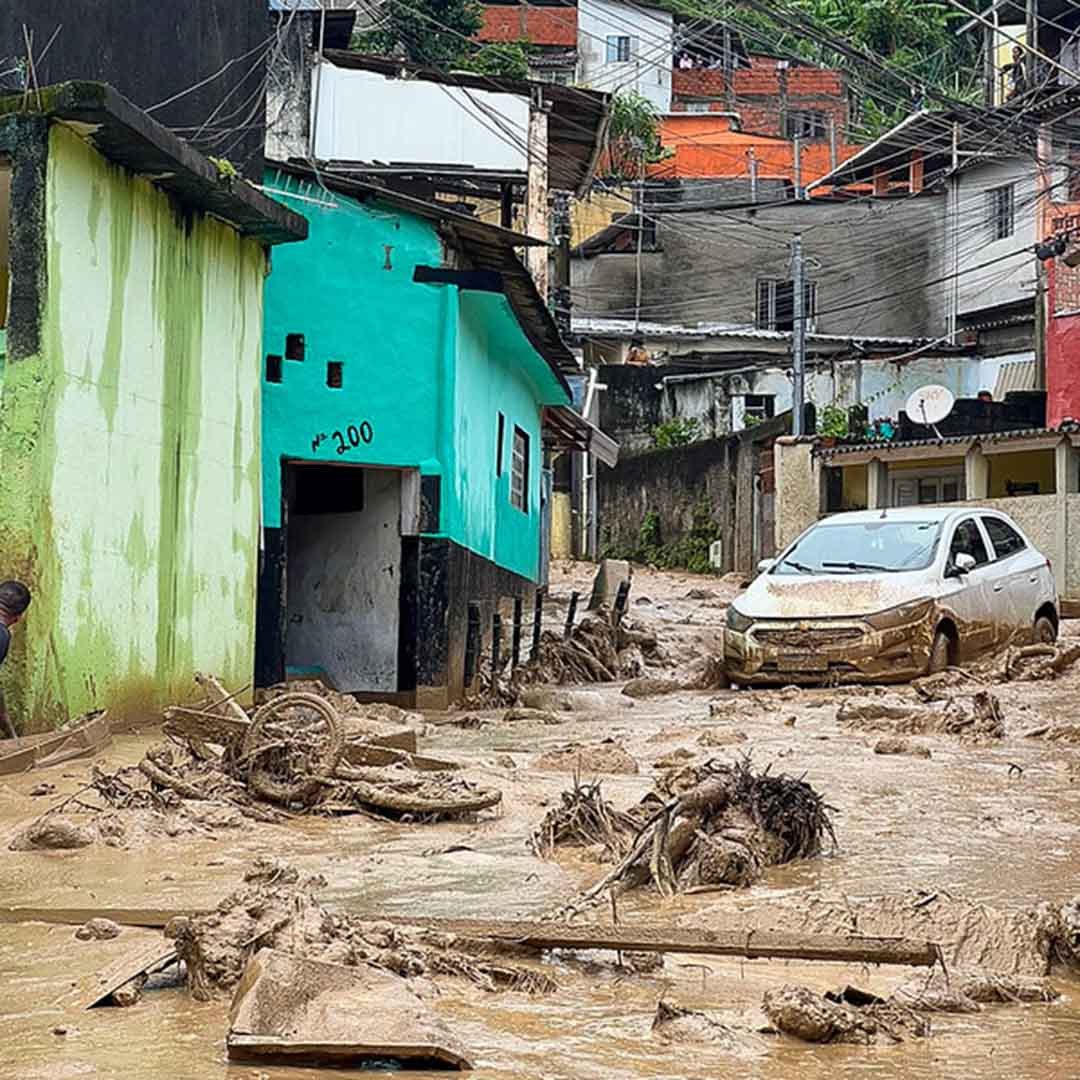 Evangélicos de Valinhos coletam ajuda vítimas do litoral norte