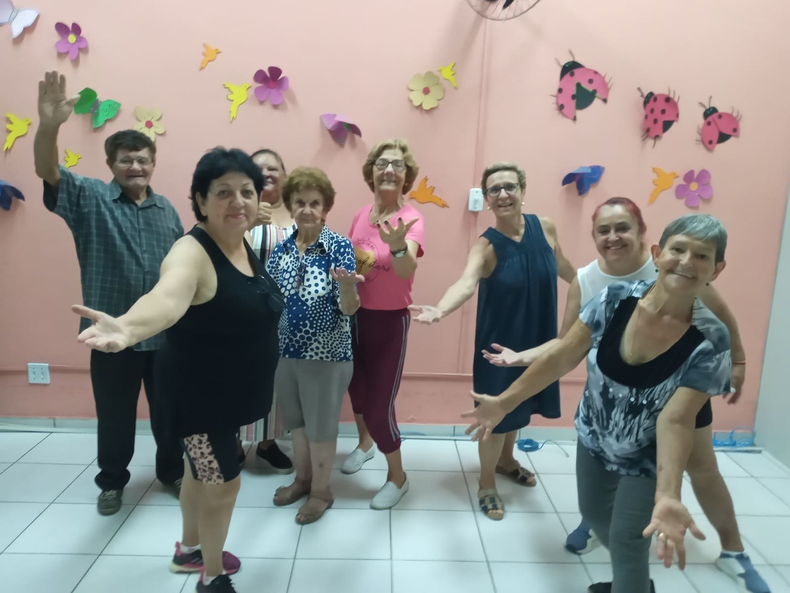 Grupo de teatro da 3ª Idade de Valinhos tem espetáculo “Palhaçada”