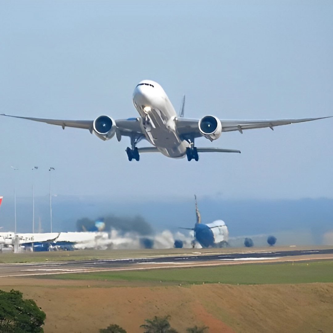 Idosos e estudantes vão poder viajar de avião pagando R$ 200