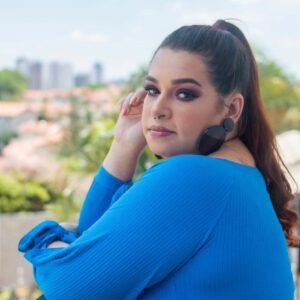 Modelo valinhense concorre a prêmio de Miss Plus Size