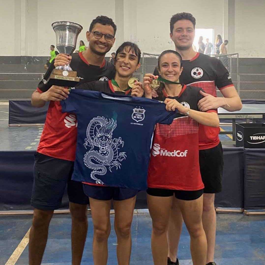 Mesatenistas valinhenses conquistam medalhas em torneios