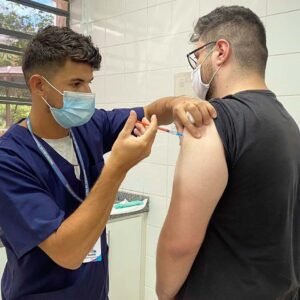 Público alvo para vacina bivalente contra a covid é ampliado em Valinhos
