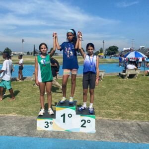 Equipe valinhense de atletismo ganha 31 medalhas em competição