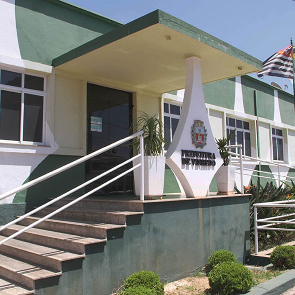 Prefeitura de Vinhedo abre 14 vagas temporárias em processo seletivo
