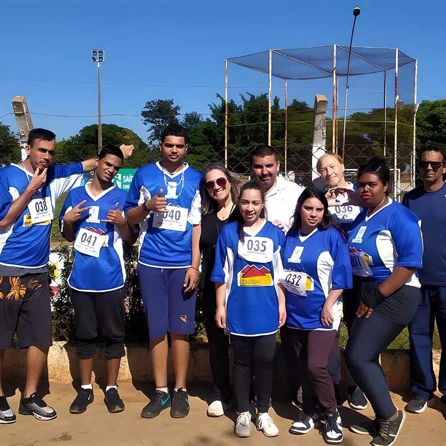 Atletas da APAE de Valinhos participam de torneio regional