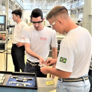 Senai de Valinhos tem 40 vagas em curso gratuito de mecânica