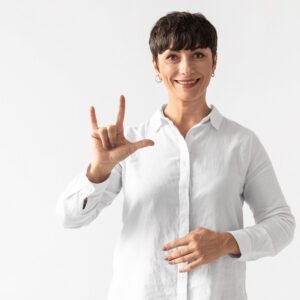 Governo de SP abre inscrições para curso gratuito de Libras