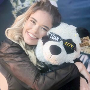 Valinhense já foi em mais de 30 shows do Luan Santana e fez festa temática do cantor