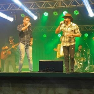 Dupla sertaneja de Valinhos Victor & Fernando é destaque nos ritmos modão e universitário