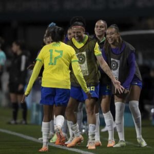 Seleção feminina joga nesta 4ª contra Jamaica na Copa do Mundo