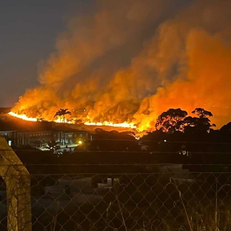 Incêndio em área do Exército foi controlado às 7h da manhã desta 2ª feira em Valinhos