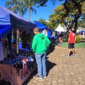 "Feira Arte na Praça" em Valinhos tem edição de "Dia dos Pais" neste domingo
