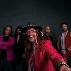 Grupo de Valinhos, Blue Army é um tributo à banda de rock Aerosmith