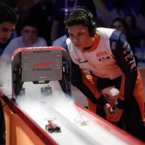 Sesi Valinhos tem as melhores equipes de F1 In Schools do Estado