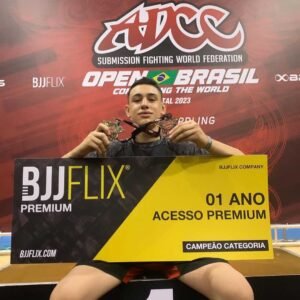 Valinhense conquista 1 medalha de ouro e 1 de bronze no jiu-jítsu em torneio no Rio Grande do Norte