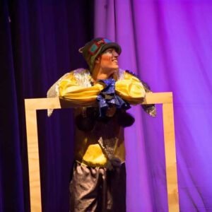 Ator valinhense Guilherme faz teatro desde 2014 e já participou de mais de 20 espetáculos
