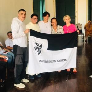 Fraternidade Leiga Dominicana de Valinhos marca presença na Assembleia em Salvador