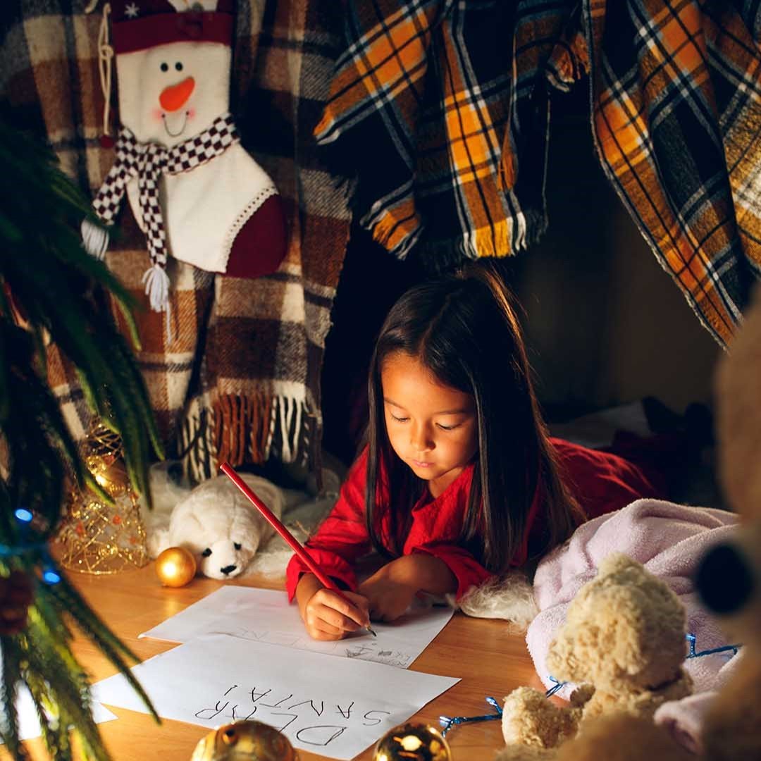 Cartinhas para o Papai Noel dos Correios já podem ser entregues por crianças de até 10 anos