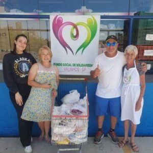 Torneio de tênis arrecada 100 quilos de alimentos para o Fundo Social de Valinhos