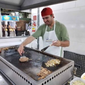 Entidades valinhenses arrecadam R$ 100 mil com venda de lanches durante a Festa do Figo