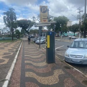 Usuário da Zona Azul de Valinhos pode pedir estorno de saldo em aplicativo antigo
