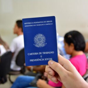 Quase 1.000 vagas de empregos vão ser oferecidas em feirão nesta 5ª