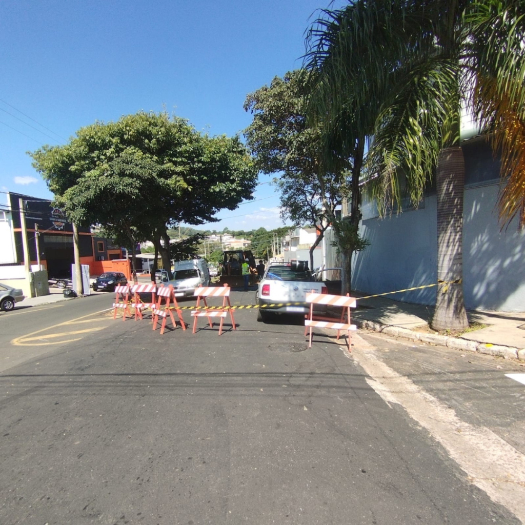 Avenida no Jd. Pinheiros em Valinhos é interditada para obras do DAEV