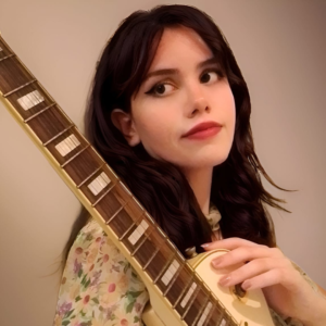 Valinhense Ingrid é aluna da Escola de Música Tom Jobim, em São Paulo