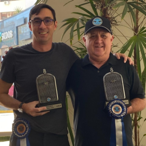 Valinhenses conquistam prêmios durante encontro nacional de carros antigos em Águas de Lindóia