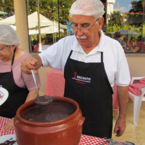 Participe da tradicional feijoada do Recanto dos Velhinhos em Valinhos