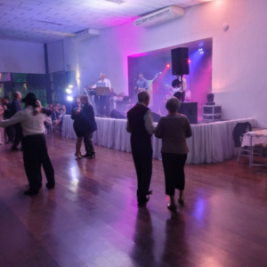 Neste sábado tem baile no Clube da Velha Guarda em Valinhos
