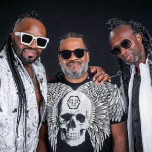 Negritude Júnior faz show gratuito nesta 6ª na Festa Julina de Valinhos